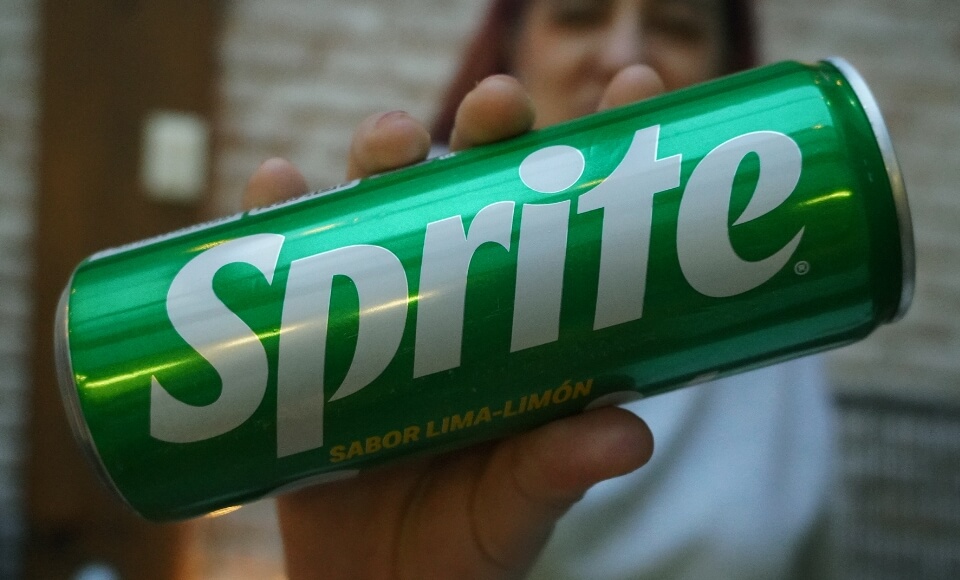 refresco de lata sprite